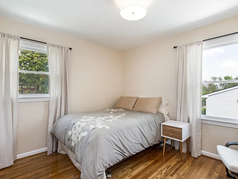 2158 Brookview Dr #A — Photo 14