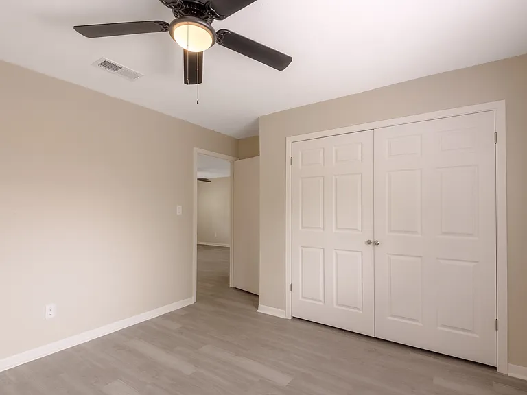 600 Palm St — Photo 17