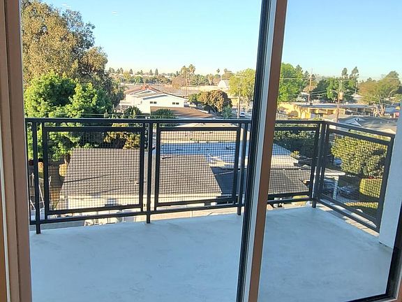 2nd image of 4965 S Centinela Ave #419