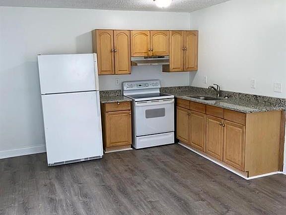 2nd image of 2814 Anthony Dr #B