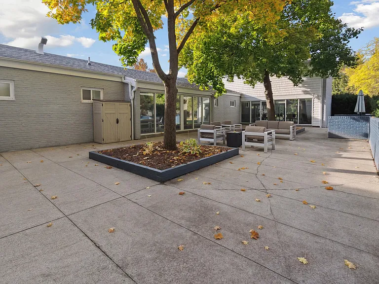 Lawndale Estates — Photo 19