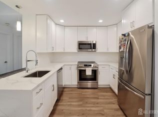 1 Carriage City Plz APT 509, Rahway, NJ 07065