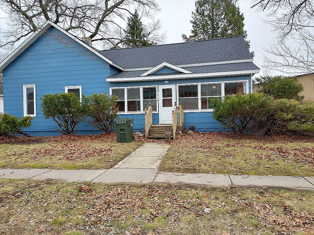 559 W Grand Ave, Muskegon, MI 49441 Zillow
