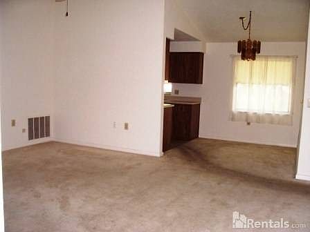 2nd image of 103 W Hollyfern Pl