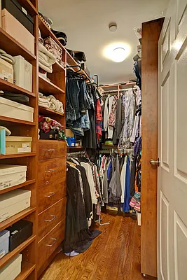 Sold by Ilite Realty Inc | media 7