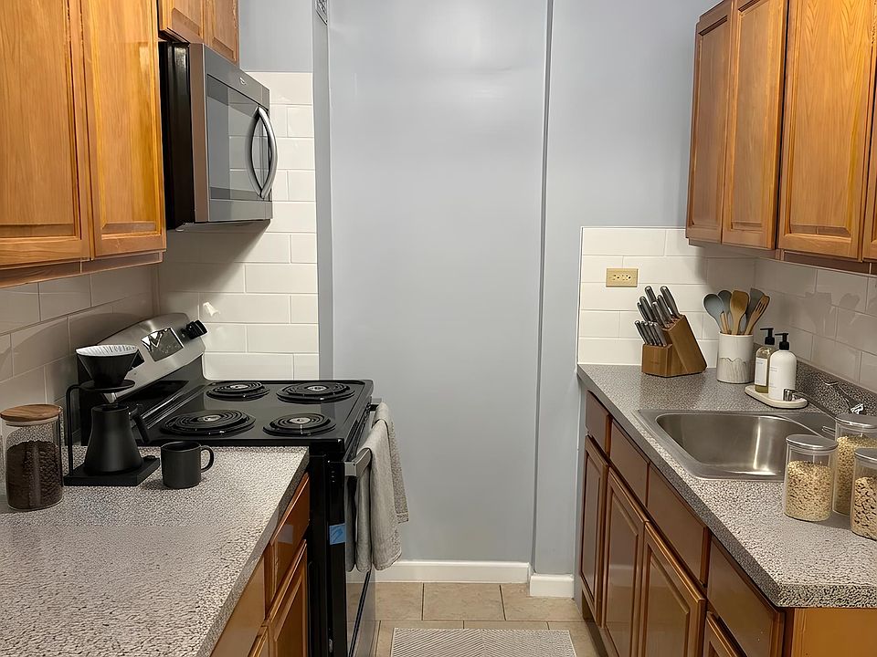 2nd image of 94-25 57th Ave #224