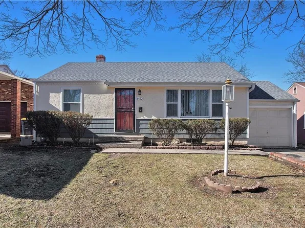 6422 Walrond Ave, Kansas City, MO 64132
