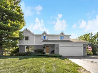 11722 Streamside Dr NW, Pickerington, OH