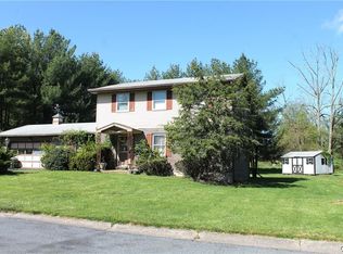 108 Hillside Dr, Coopersburg, PA