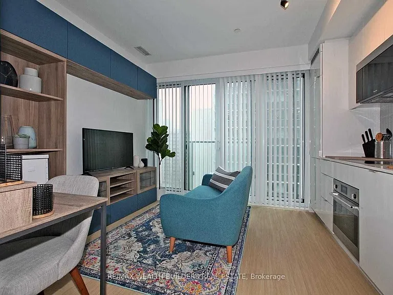 7 Grenville St #1108 — Photo 1