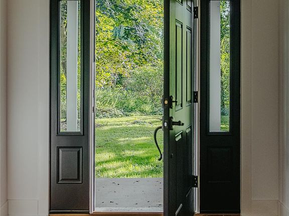 2nd image of 440 Milan Hollow Road