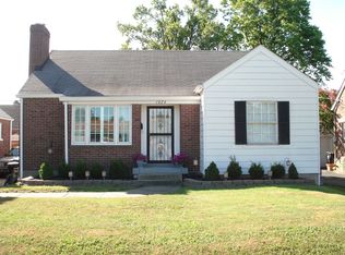 1024 Hess Ln, Louisville, KY 40217