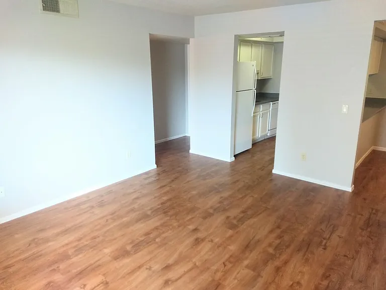 1402 E Guadalupe Rd #158 — Photo 5