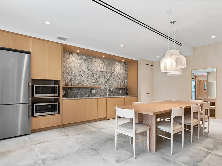 827 Sterling Pl #4P — Photo 15