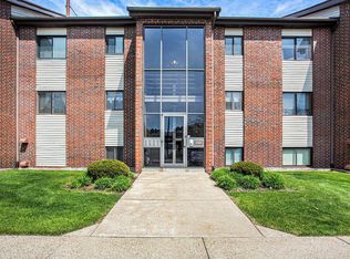 3284 Devonwood Hls NE APT B, Grand Rapids, MI 49525