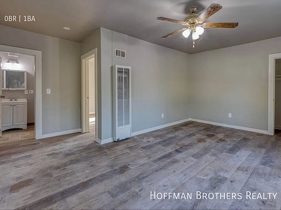 2nd image of 1557 N Hill Ave #11