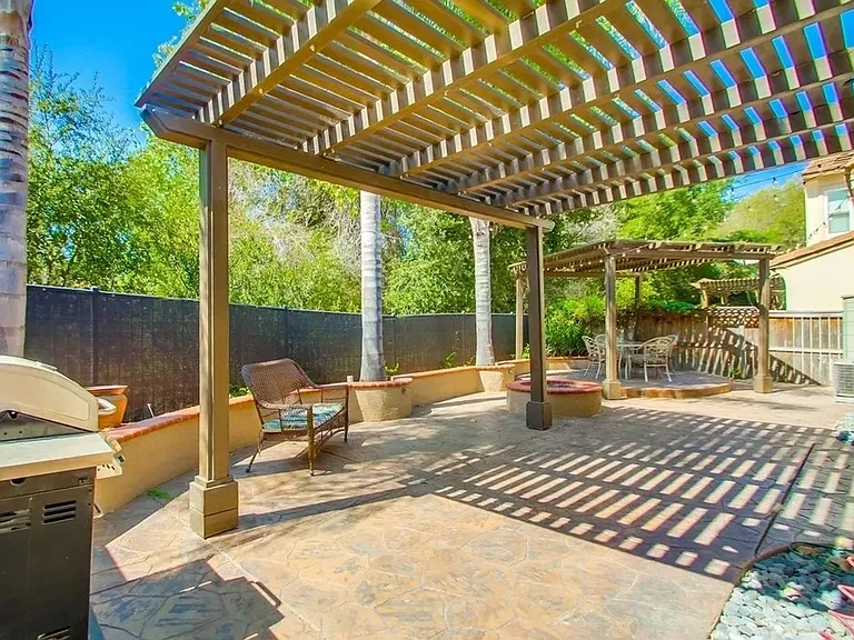 1008 Crystal Springs Pl — Photo 20