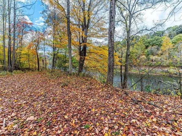 Bortz Mine Road Point, Lake Lynn, PA 15451