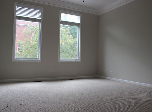 4th image of 2755 N Bosworth Ave