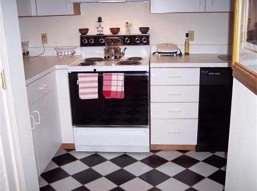 5th image of 10 Weston Ave APT 416