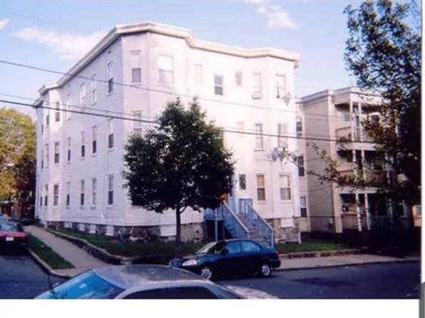 55 Rock Ave #4, Lynn, MA 01902