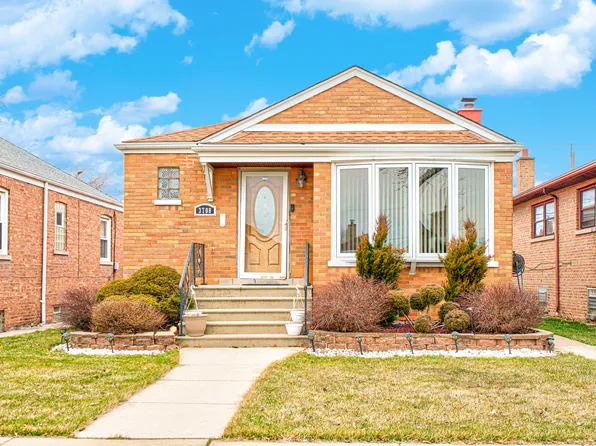3708 W 69th St, Chicago, IL 60629