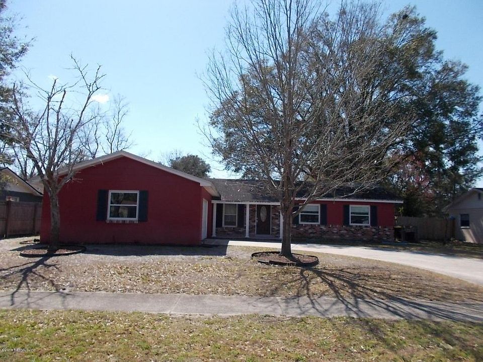 1st image of 8216 Old English Dr