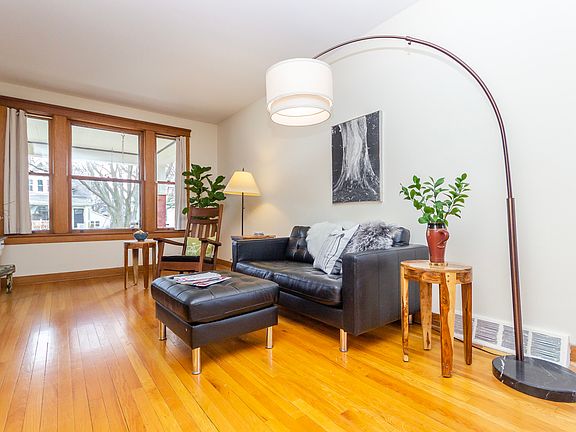 5th image of 839 S Taylor Ave