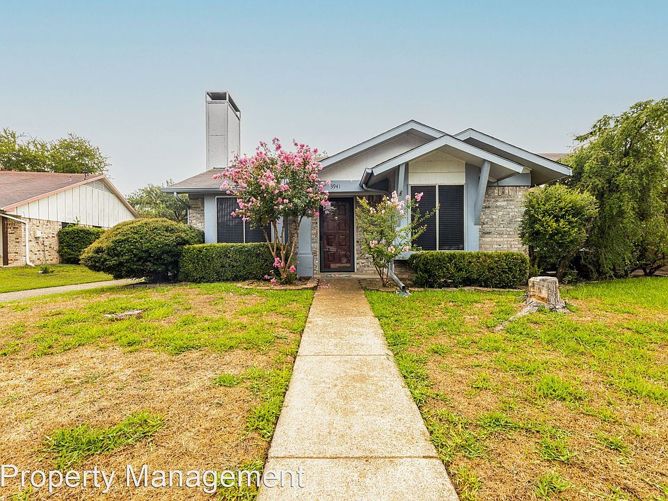 1st image of 3941 Queens Ct
