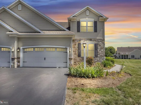 427 Carmella Dr, Mechanicsburg, PA 17050