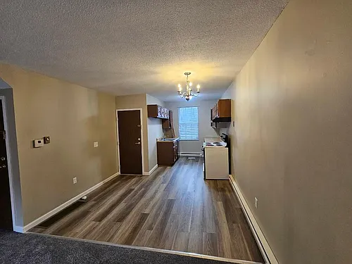 31 Clinton St Photo 1