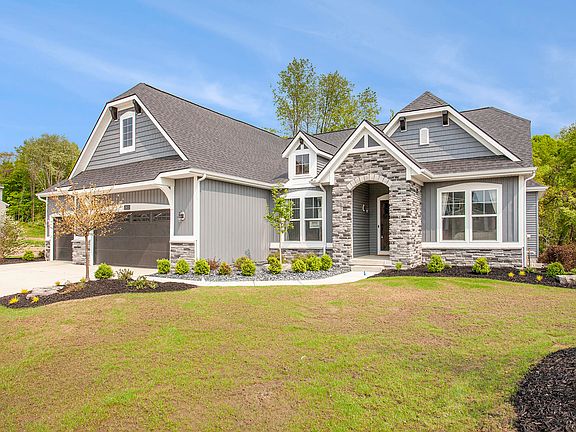 4th image of 3933 Autumn Acres Dr