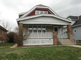 3227 S 9th Pl, Milwaukee, WI 53215
