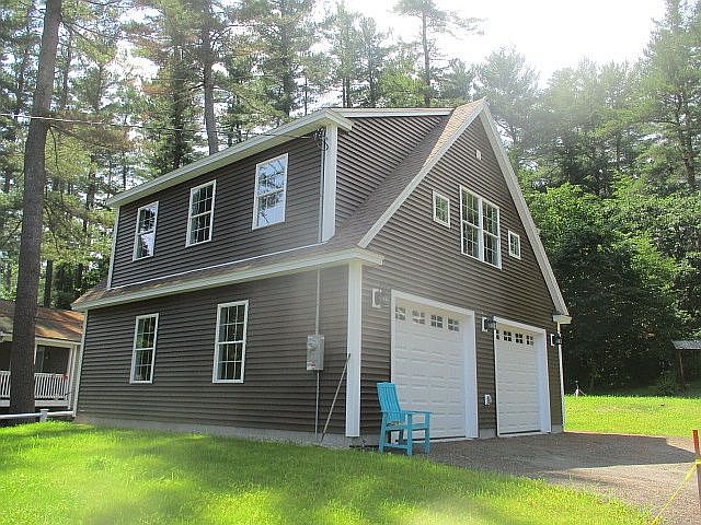 2nd image of 13 Fish Rd
