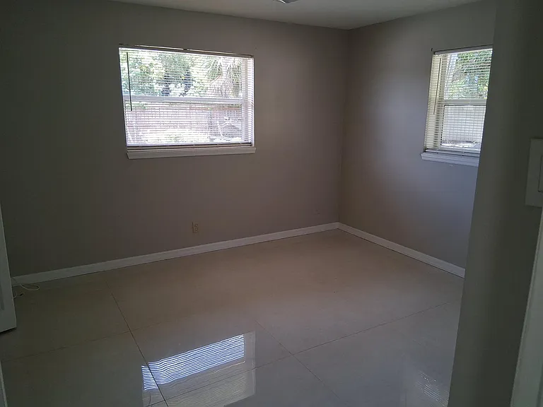 212 Palmetto Dr — Photo 6