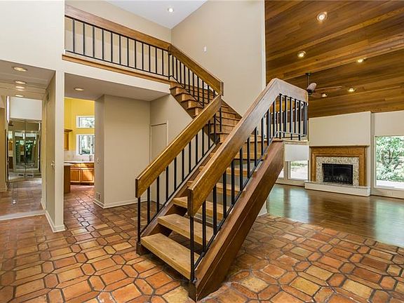 5th image of 3299 Turtle Lake Dr SE