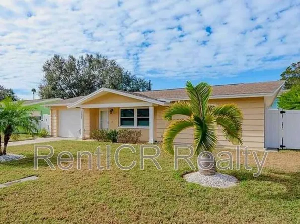 2028 Douglas Ave, Dunedin, FL 34698