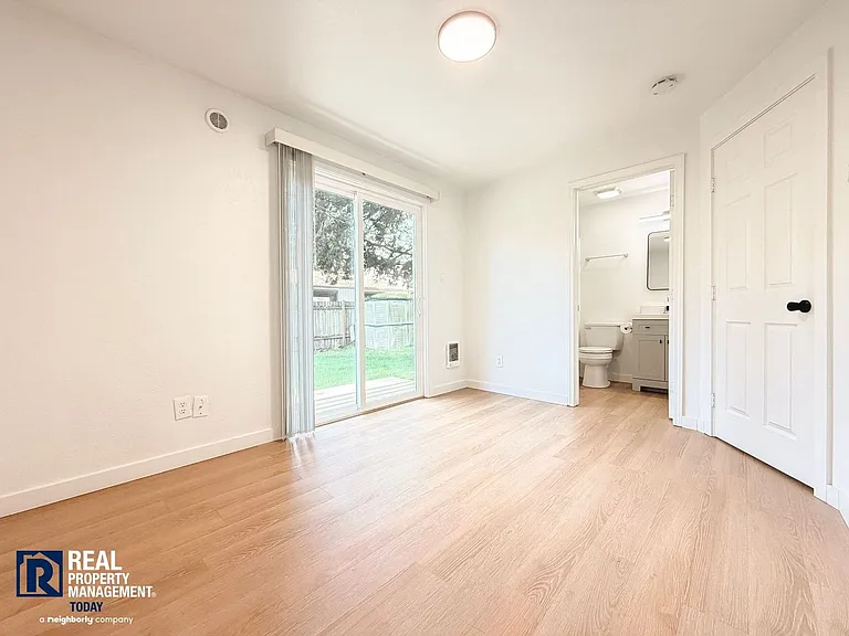 7619 Douglas St W #3 — Photo 13