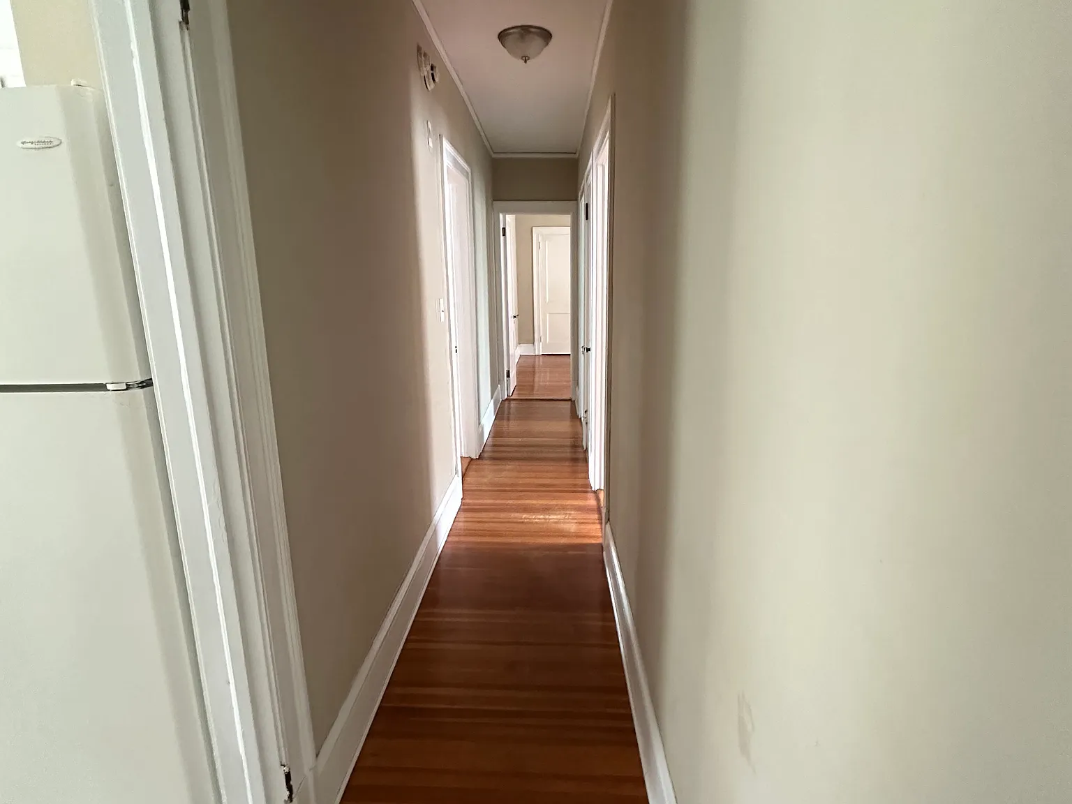 3 bed, 1700 sqft, $2,950 — Photo 4
