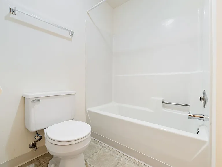 N83W13684 Fond Du Lac Ave #51 — Photo 20