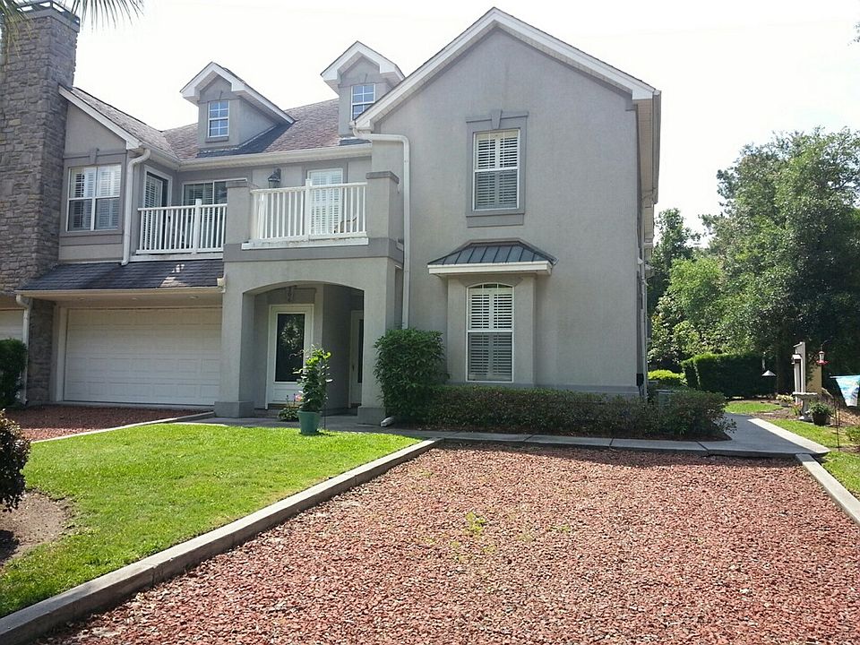 First Floor Corner Unit