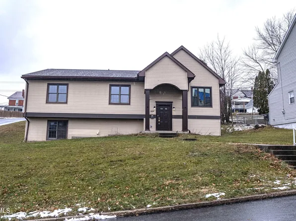 2024 14th Ave, Altoona, PA 16601