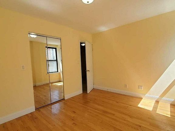 5th image of 1636 Lexington Ave APT 5