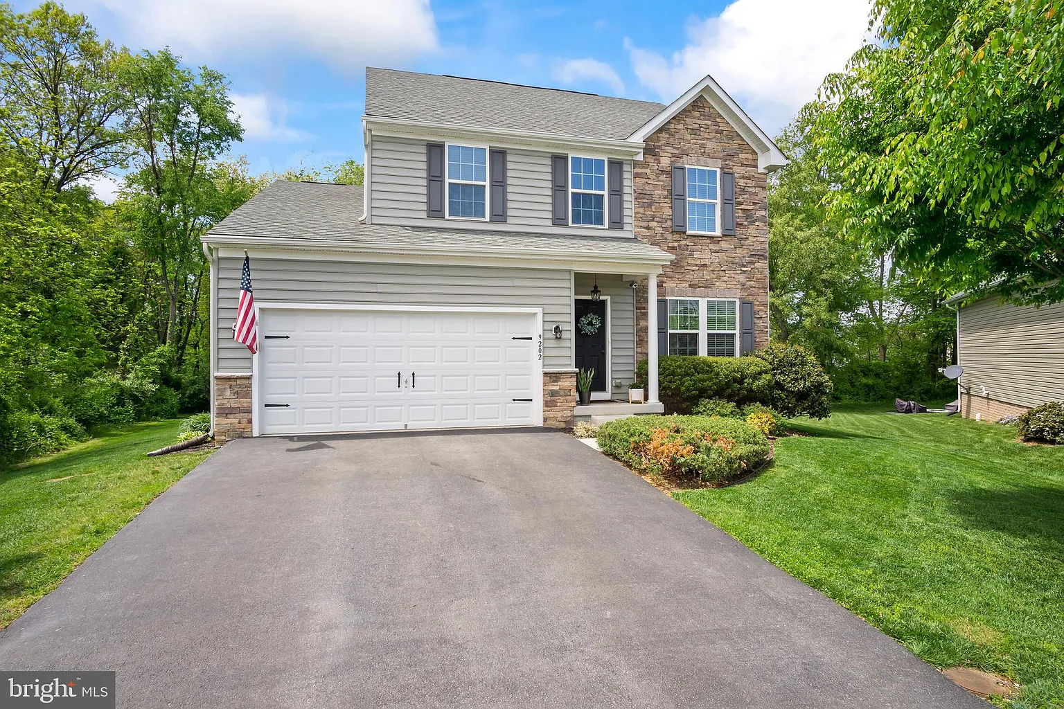 9202 Helmsdale Pl photo 1