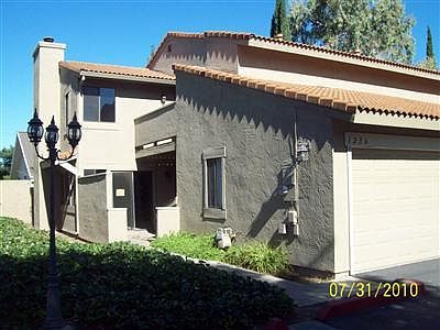 1st image of C 1236 W Roseburg Ave