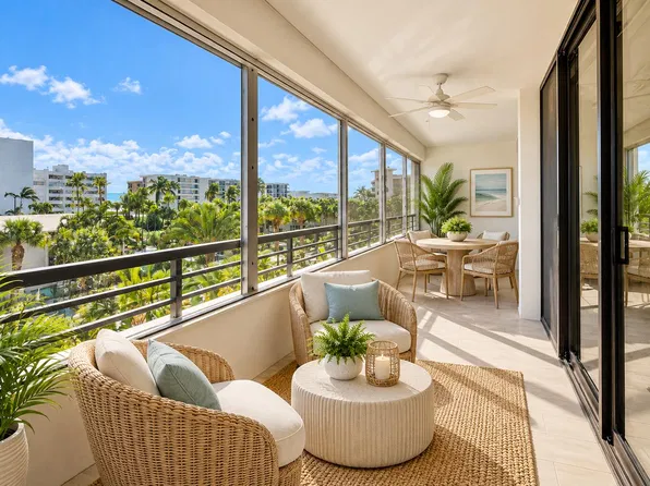3589 S OCEAN Boulevard #303, South Palm Beach, FL 33480