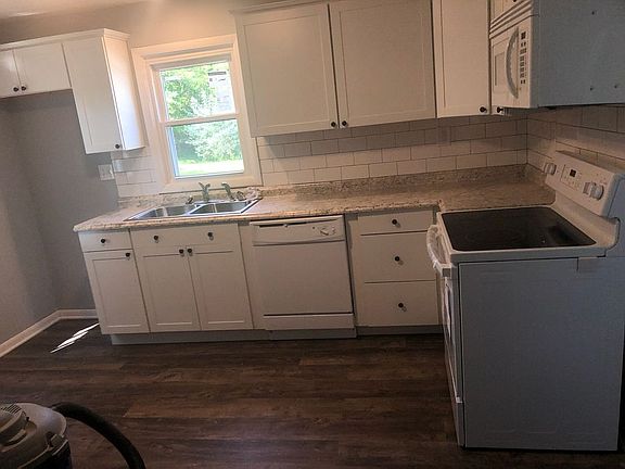 Brand new kitchen!