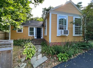 940 Tremont St, Duxbury, MA 02332