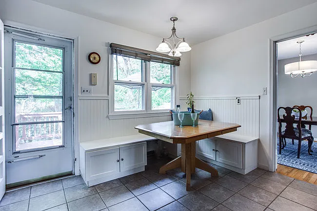 903 Carole Ct SE — Photo 10