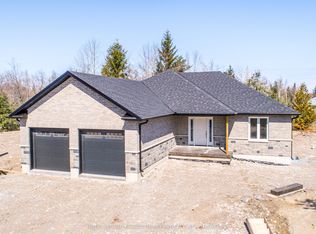 6 Patrick St, Kawartha Lakes, ON K0M2B0